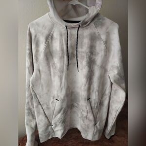 Old Navy Men's White and Gray Tie-Dye Hoodie